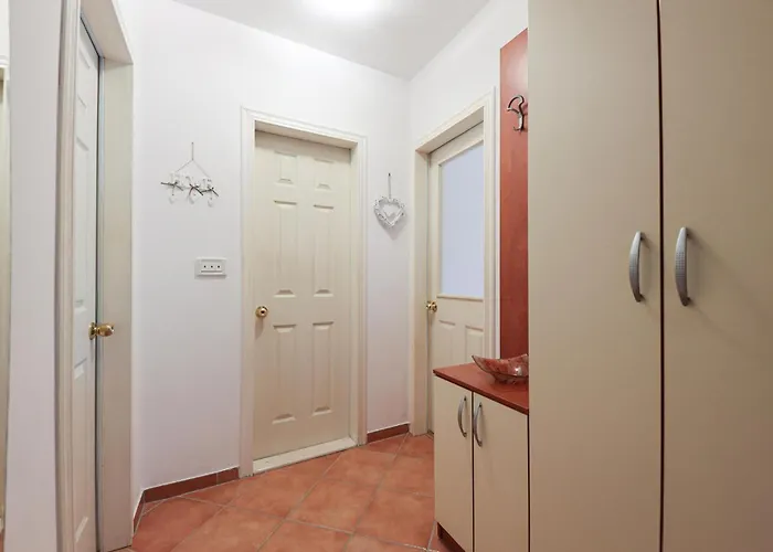 Apartment Lovely In With Wifi