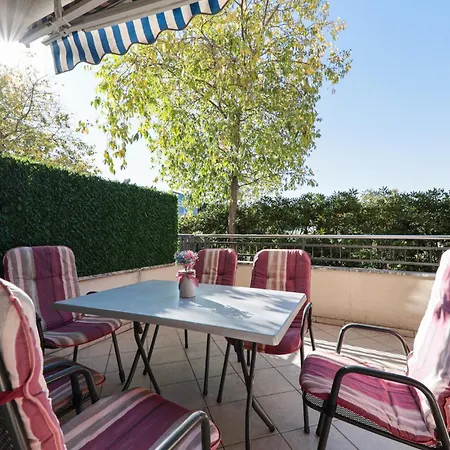 Lovely In With Wifi Makarska