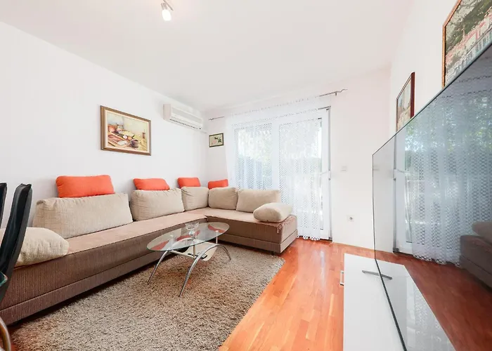 Lovely In With Wifi Apartment